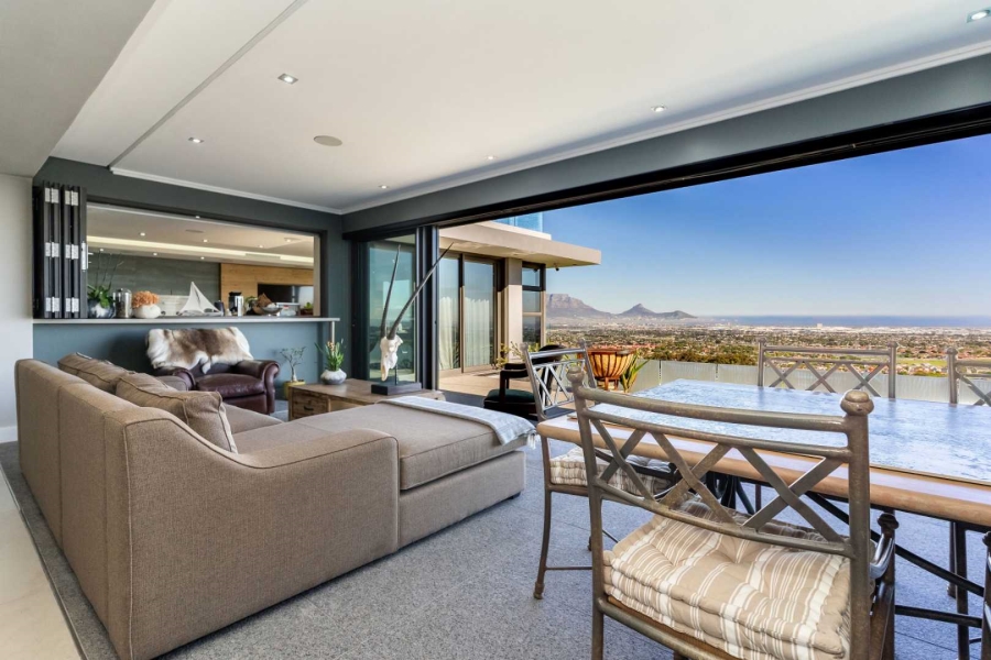 4 Bedroom Property for Sale in Baronetcy Estate Western Cape